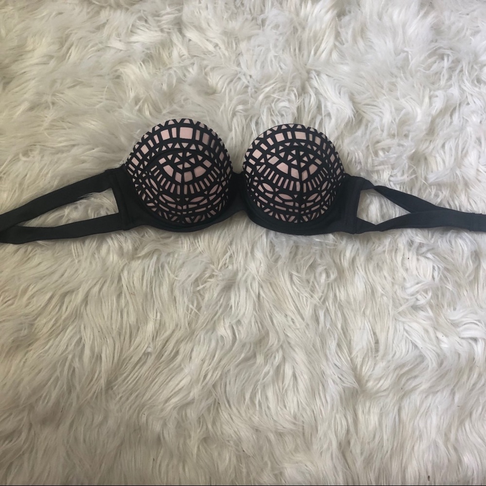 strapless bikini top